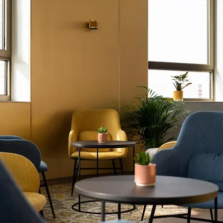 B&B HOTEL Antwerpen Centrum-3