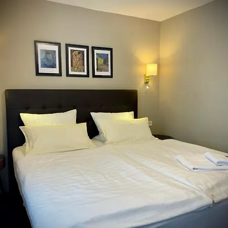 Hotel Regina-3