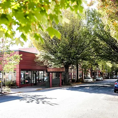 Johnson Street Studio-2