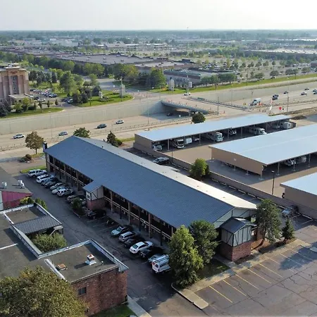 Americas Best Value Inn-Livonia/Detroit-2