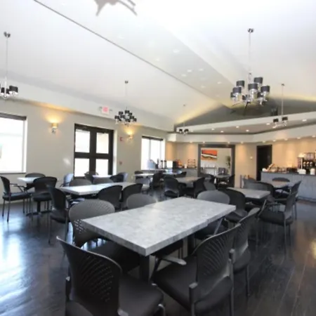The East Avenue Inn & Suites-3
