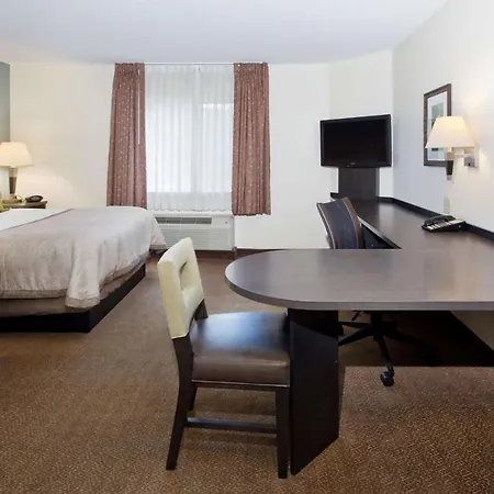 Candlewood Suites By The Galleria-2
