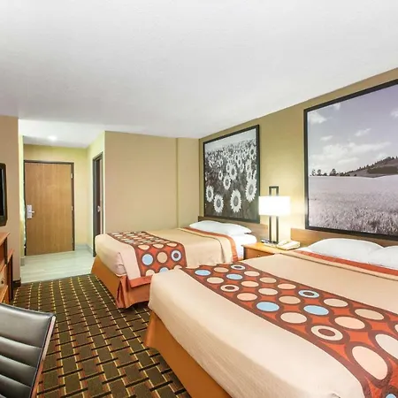 Super 8 By Wyndham Ottawa-2