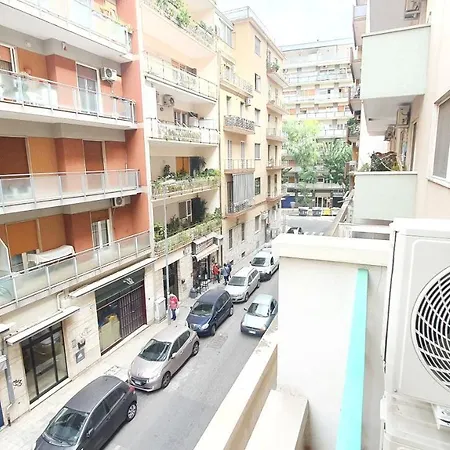 Comfy Vito Rooms With Ensuite And Parking - Bari Policlinico-2