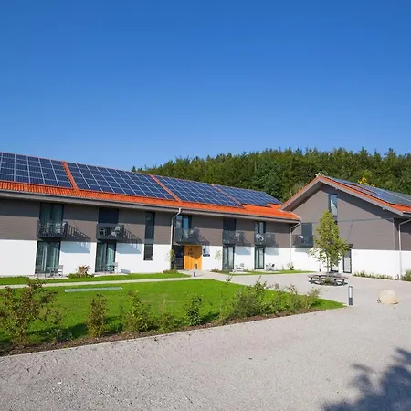 Leo Apartments Miesbach-3