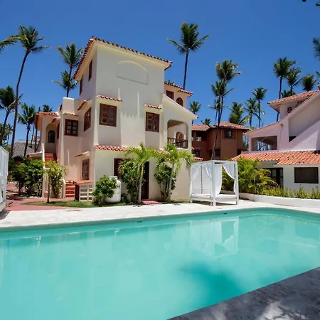 Los Corales Beach Village-2