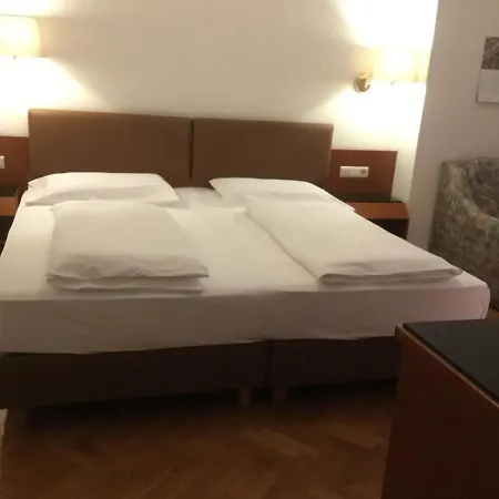 Hotel Adria-3