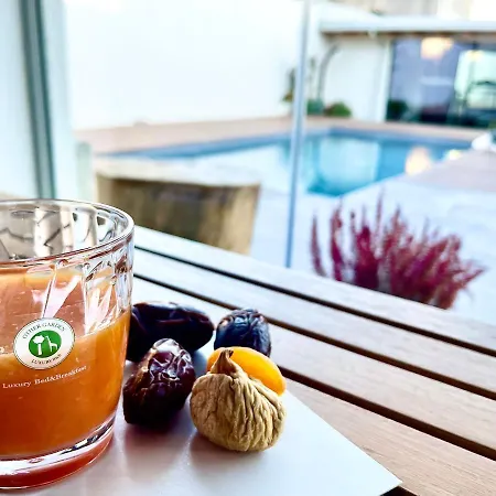 Other Garden - Luxury Bed And Breakfast-2