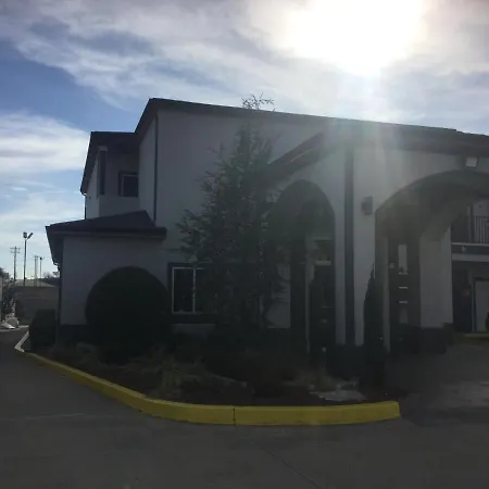 Muskogee Inn And Suites-3
