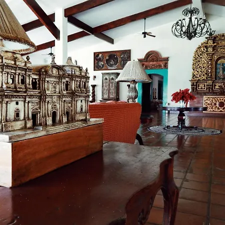 Hotel El Convento Leon Nicaragua-3