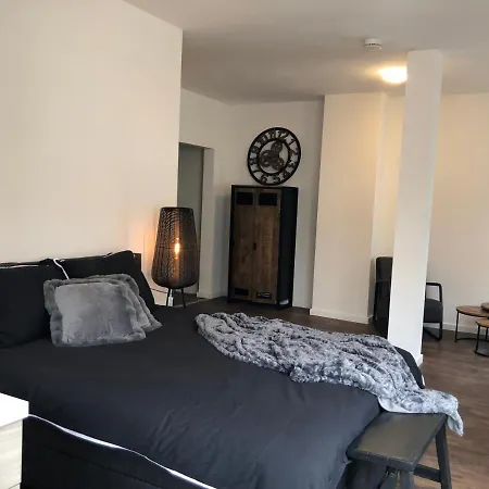 Bnb Grand Cafe Prins Bernhard-3