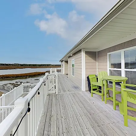Oib27 Top-Floor Oasis-3