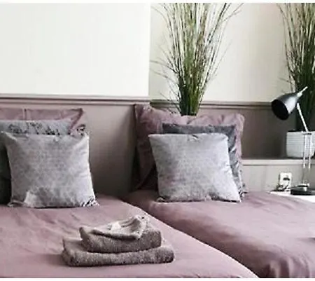Bed&Breakfast House of Grace voorkamer-2