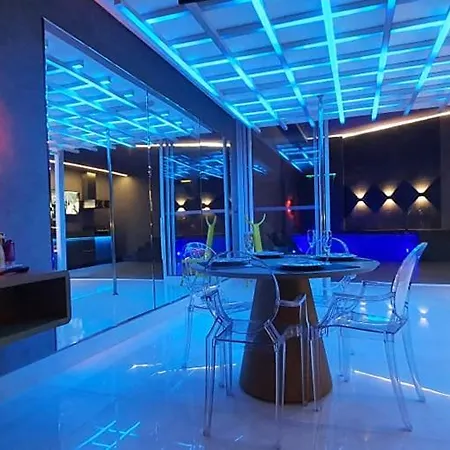 Savana Motel (Adults Only)-3