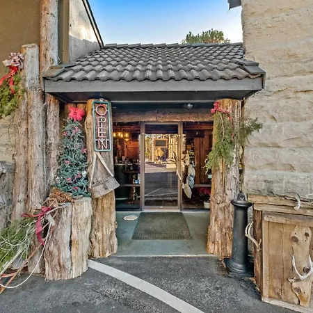 Stonegate Lodge-3