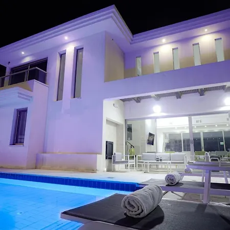 Villa Pomela By Sun And View-3