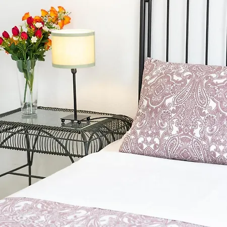 Hostal Trafalgar-2