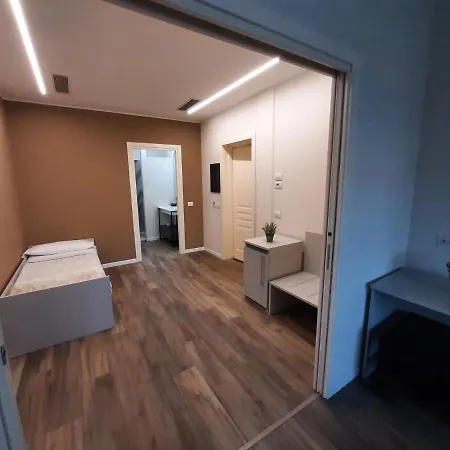 Stop&Go Suites And Apartments-3