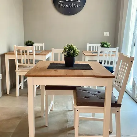 Floridida Rooms & Breakfast-3