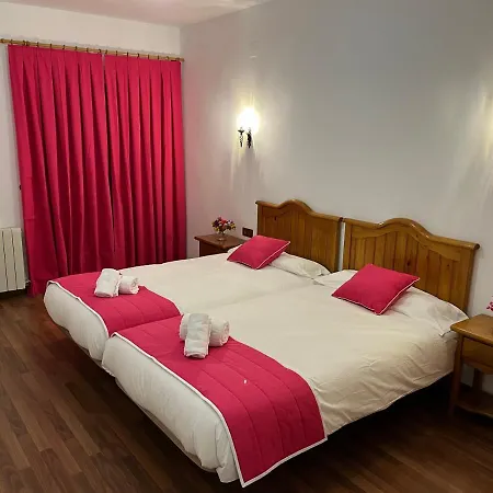 Hostal Ciudad Encantada-2