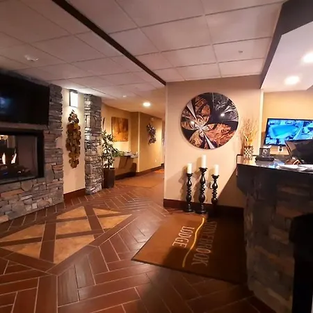 Stonebrook Lodge Bryson City-2