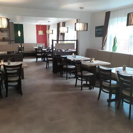 Weinhaus Hotel-2