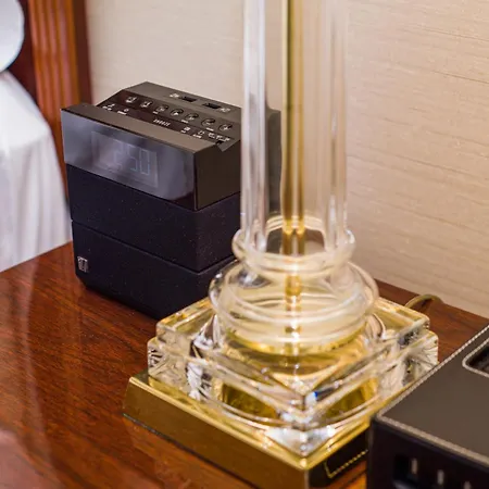 Mayflower Park Hotel-2