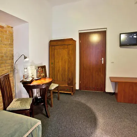 Castle Inn-2