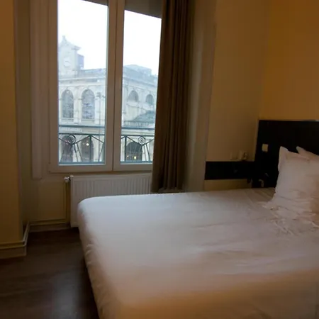 Hotel De Londres-2