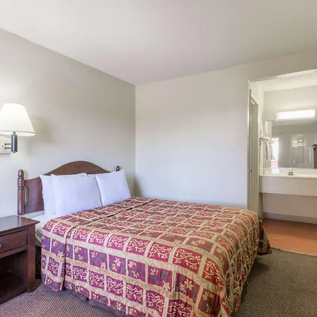 Knights Inn Mesa-2