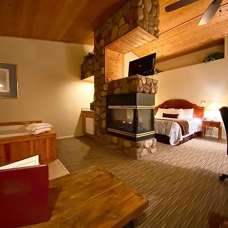 Majestic Mountain Inn-3