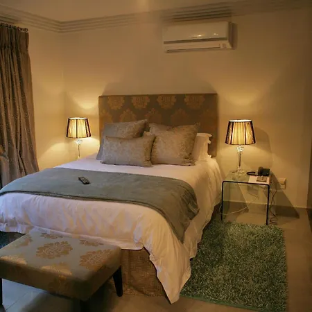 Villa Moyal-2