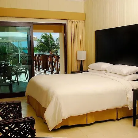 Playa Tortuga Hotel And Beach Resort-3