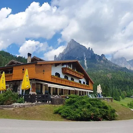 Chalet Piereni-3