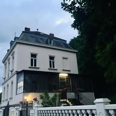 A&S Ferienwohnungen Villa Berlin-2