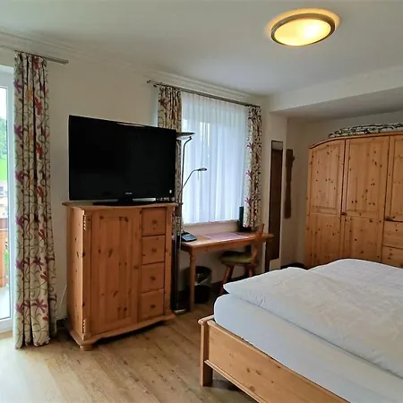 Hotel Landhaus Staufenblick-2