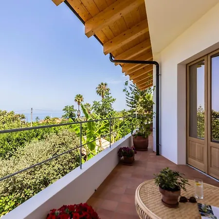 Hibiscusuno Tropea Residence-2