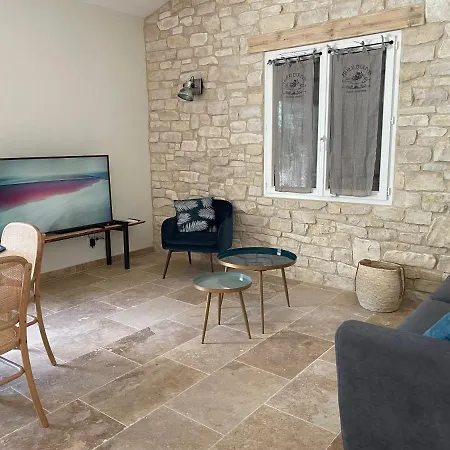 Mas la Chêneraie Lourmarin - Au calme, à 10 mn du centre ville à pied-3