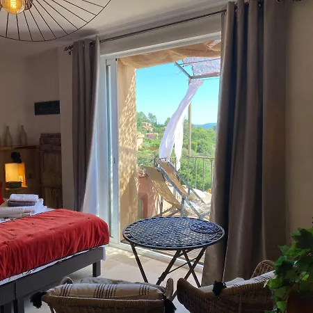 Maison d'hôtes Une hirondelle en Provence-3