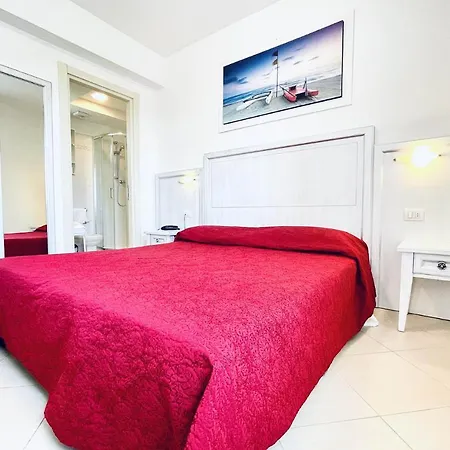 Hotel Pigalle-2