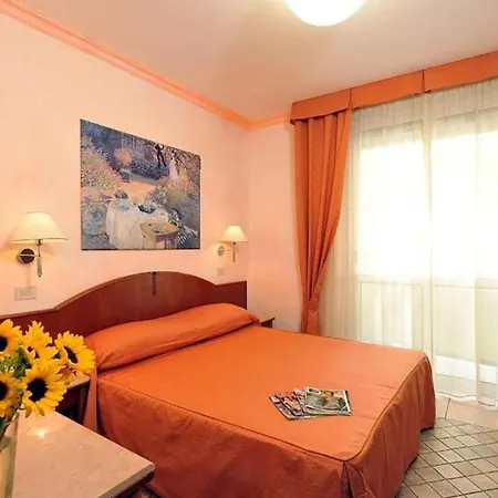 Hotel Rosalba Valentini Family Village-2