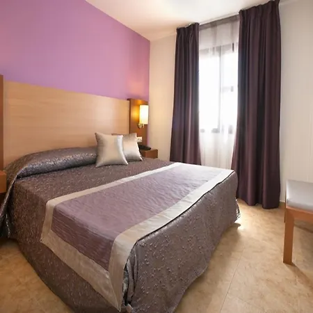 Leo Punta Umbria III Adults Only-3