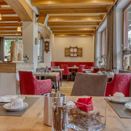 Hotel Waldfrieden das kleine Hotel-3