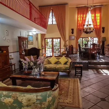 Annas Bed And Breakfast-3