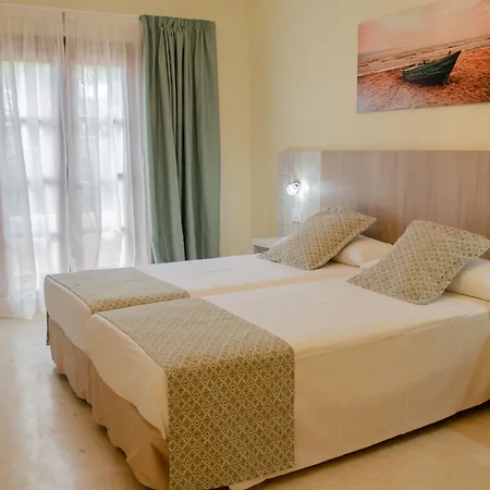 Klayman Olivina Aparthotel-3
