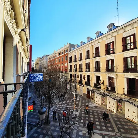 Hostal Alicante-2