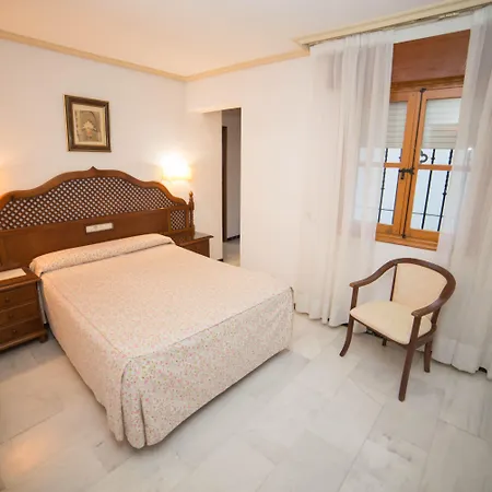 Hotel Los Omeyas-3