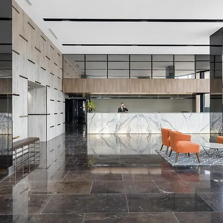 Meriton Suites Church Street, Parramatta-2