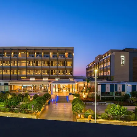 I Resort Beach Hotel & Spa (Adults Only)-3