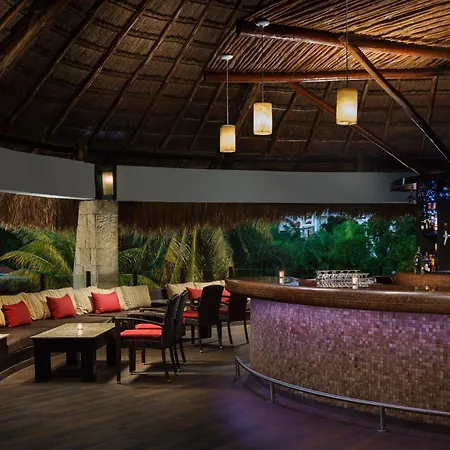 The Reef Playacar Beach Resort & Spa-3